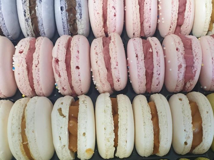 Macarons artisanaux et frais Caen