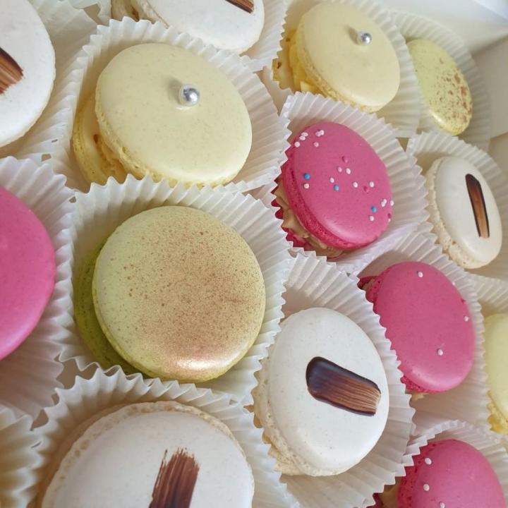 Macarons artisanaux et frais Caen
