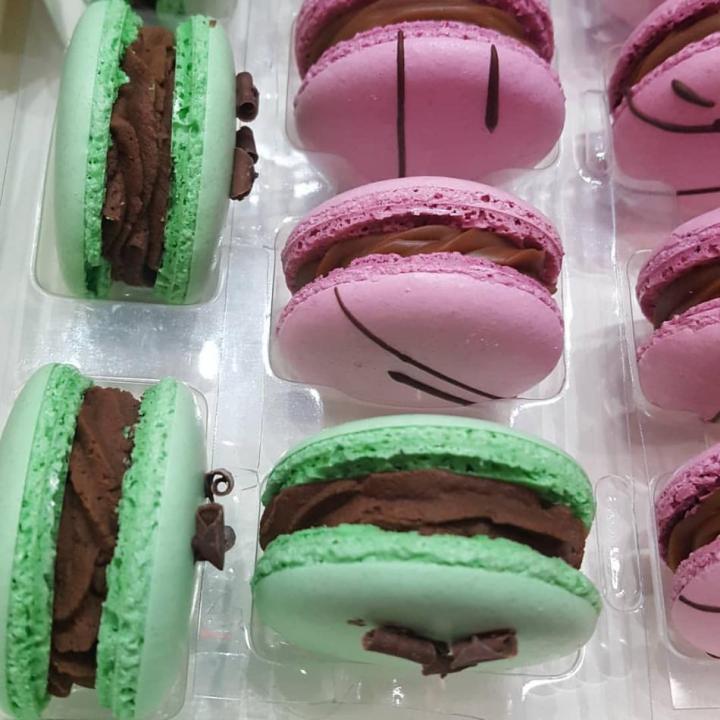 Macarons artisanaux et frais Caen