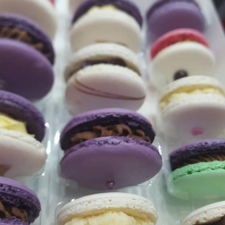Macarons artisanaux et frais Caen