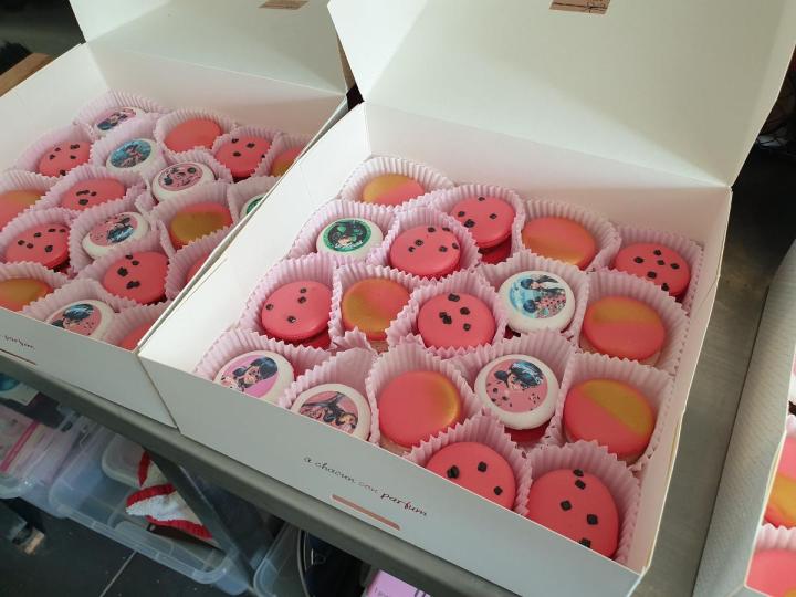 Les macarons sont uniquement livrés dans les points relais.